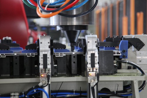 生產(chǎn)設(shè)備